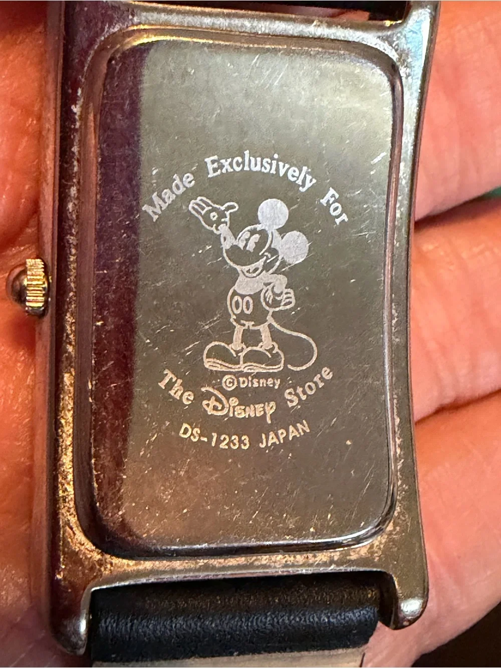 Men’s Vintage Disney Mickey Mouse Watch